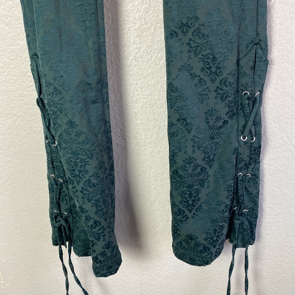 Urban Outfitters green printed lace up pant - Picture 4 of 7